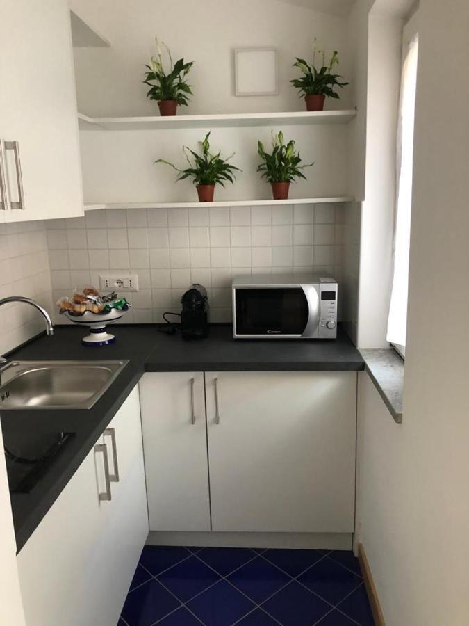 William Apt Sorrento Esterno foto